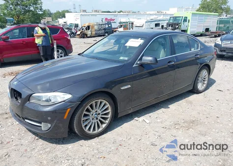2013 BMW 535I xDrive из США, поврежденный, VIN WBAFU7C5XDDU74743